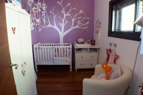 Купить виллу в Бланес, Испания с 4 спальни, 360м², № 905 - фото 6