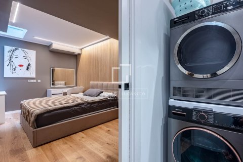 Apartamento de 3 dormitorios en venta en Esplugues de Llobregat, Barcelona, Cataluña, Spain № 7060 - foto 6