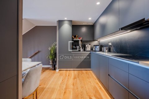 Apartamento de 3 dormitorios en venta en Esplugues de Llobregat, Barcelona, Cataluña, Spain № 7060 - foto 29