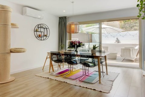 Villa de 4 dormitorios en venta en Sant Just Desvern, Barcelona, Cataluña, Spain № 7055 - foto 11
