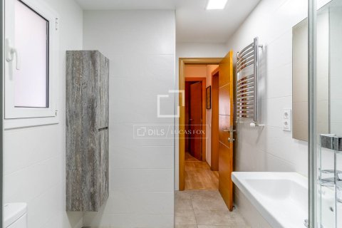 4 bedrooms apartment for sale in Barcelona, Catalonia, Spain № 7058 - photo 15