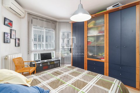 4 bedrooms apartment for sale in Barcelona, Catalonia, Spain № 7058 - photo 17