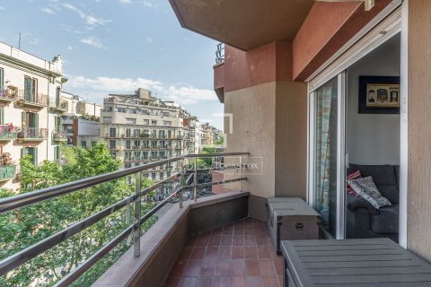 4 bedrooms apartment for sale in Barcelona, Catalonia, Spain № 7058 - photo 26