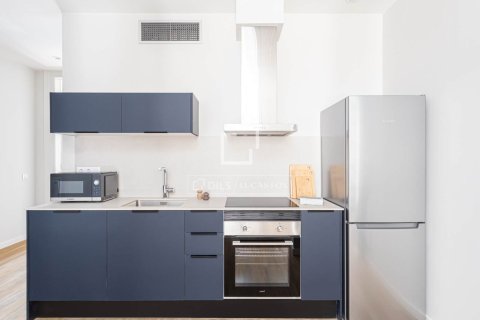 Apartamento de 2 dormitorios en venta en Barcelona, Cataluña, Spain № 7059 - foto 20