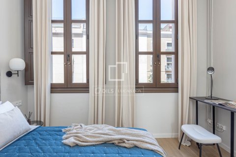 Apartamento de 2 dormitorios en venta en Barcelona, Cataluña, Spain № 7059 - foto 10
