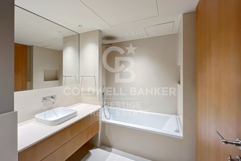 Купить квартиру в Барселона, Испания с 4 спальни, 200м², № 5913 - фото 12