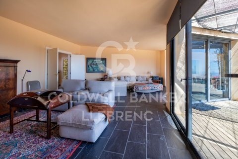 Купить дом в Барселона, Испания с 4 спальни, 439м², № 5914 - фото 4