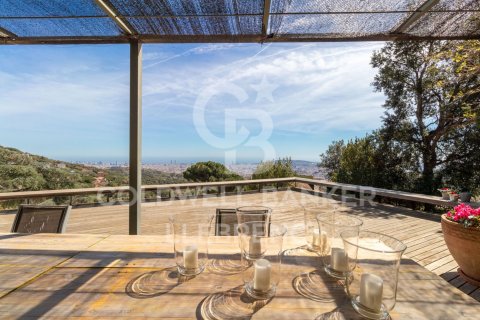 Дом с 4 спальнями в Барселоне, Каталония, Испания № 5914