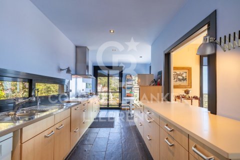 Купить дом в Барселона, Испания с 4 спальни, 439м², № 5914 - фото 6