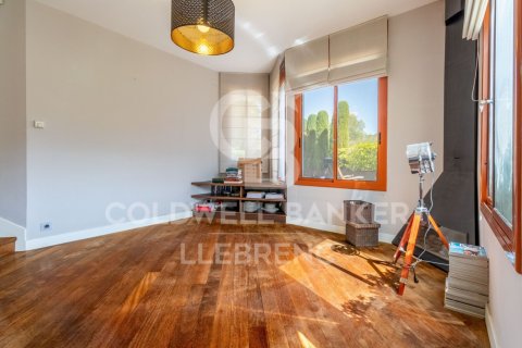 5 bedrooms house for sale in Barcelona, Catalonia, Spain № 5910 - photo 9