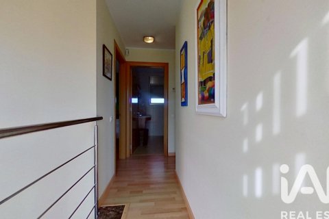 4 bedrooms apartment for sale in El Vendrell, Tarragona, Catalonia, Spain № 4742 - photo 21