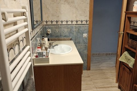 Купить квартиру в Кастельдефельс, Испания с 3 спальни, 123м², № 4738 - фото 18