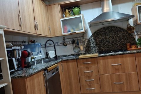 Купить квартиру в Кастельдефельс, Испания с 3 спальни, 123м², № 4738 - фото 11