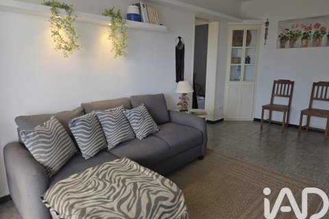 3 bedrooms apartment for sale in El Masnou, Barcelona, Catalonia, Spain № 4740 - photo 23