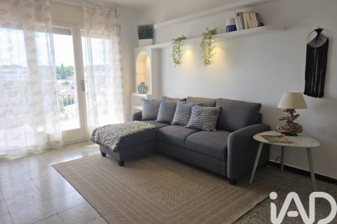 3 bedrooms apartment for sale in El Masnou, Barcelona, Catalonia, Spain № 4740 - photo 4