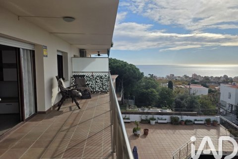 3 bedrooms apartment for sale in El Masnou, Barcelona, Catalonia, Spain № 4740 - photo 19