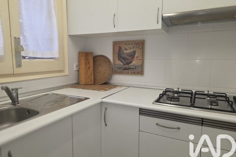 3 bedrooms apartment for sale in El Masnou, Barcelona, Catalonia, Spain № 4740 - photo 15