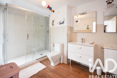 5 bedrooms townhouse for sale in Sant Pere de Ribes, Barcelona, Catalonia, Spain № 4737 - photo 27