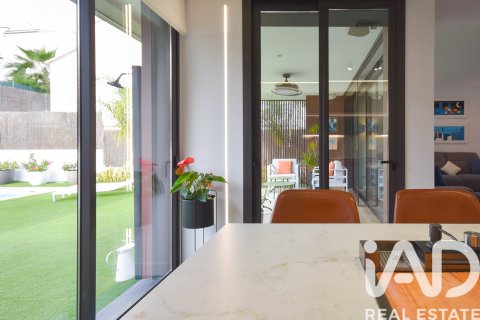 5 bedrooms townhouse for sale in Sant Pere de Ribes, Barcelona, Catalonia, Spain № 4737 - photo 10