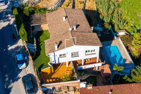 6 chambres villa à vendre à Cabrils, Barcelona, Catalonia, Spain № 3911 - photo 4