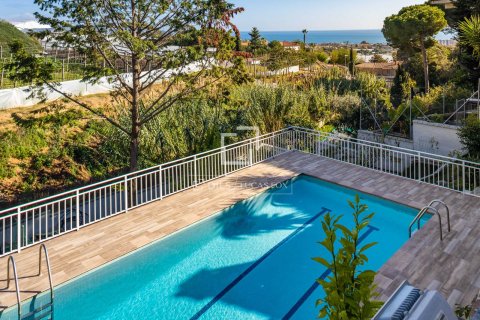 6 chambres villa à vendre à Cabrils, Barcelona, Catalonia, Spain № 3911 - photo 2