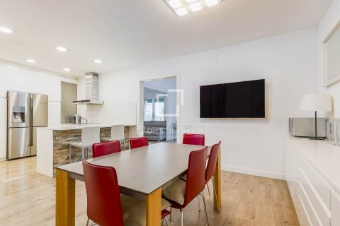 4 chambres apartment à vendre à Barcelona, Catalonia, Spain № 3909 - photo 15