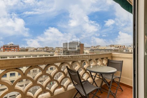 4 chambres apartment à vendre à Barcelona, Catalonia, Spain № 3909 - photo 4