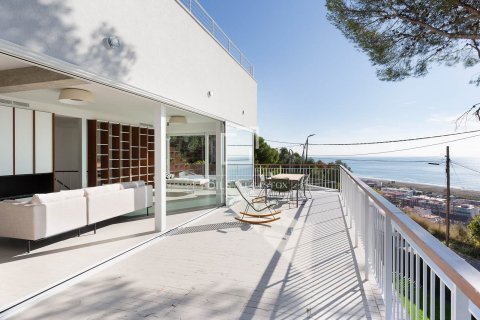 5 chambres villa à vendre à Castelldefels, Barcelona, Catalonia, Spain № 3910 - photo 11