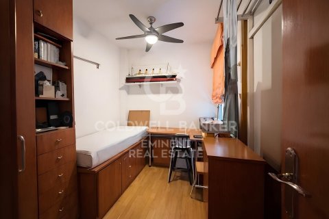 Apartamento de 4 dormitorios en venta en Barcelona, Cataluña, Spain № 7711 - foto 9