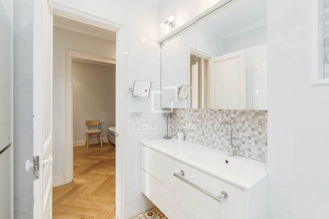 2 chambres apartment à vendre à Barcelona, Catalonia, Spain № 4035 - photo 18