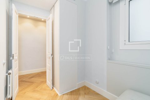 2 chambres apartment à vendre à Barcelona, Catalonia, Spain № 4035 - photo 22