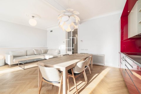 2 chambres apartment à vendre à Barcelona, Catalonia, Spain № 4035 - photo 8