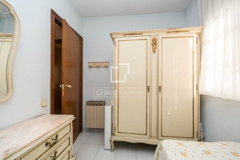 Villa de 4 dormitorios en venta en Castelldefels, Barcelona, Cataluña, Spain № 4034 - foto 30