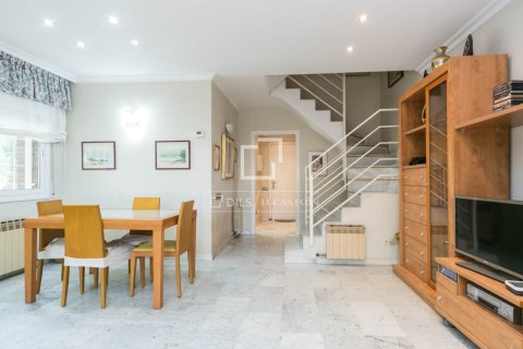 4 chambres villa à vendre à Castelldefels, Barcelona, Catalonia, Spain № 4034