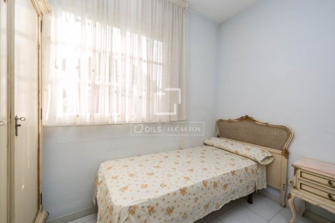 Villa de 4 dormitorios en venta en Castelldefels, Barcelona, Cataluña, Spain № 4034 - foto 29