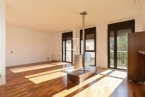 3 chambres apartment à vendre à Sant Just Desvern, Barcelona, Catalonia, Spain № 4038 - photo 7