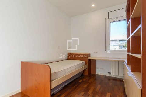 3 chambres apartment à vendre à Sant Just Desvern, Barcelona, Catalonia, Spain № 4038 - photo 28