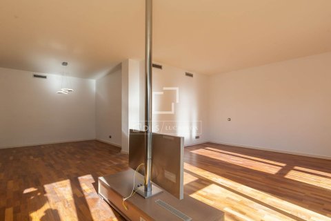 3 chambres apartment à vendre à Sant Just Desvern, Barcelona, Catalonia, Spain № 4038 - photo 11