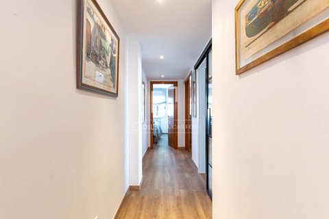 3 chambres apartment à vendre à Sant Just Desvern, Barcelona, Catalonia, Spain № 4033 - photo 27