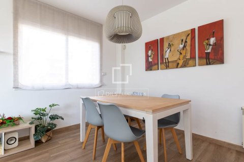 3 chambres apartment à vendre à Sant Just Desvern, Barcelona, Catalonia, Spain № 4033 - photo 12