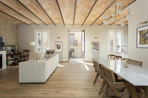 2 chambres apartment à vendre à Barcelona, Catalonia, Spain № 1798 - photo 3