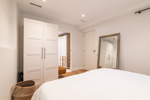 Купить квартиру в Барселона, Испания с 3 спальни, 172м², № 1799 - фото 16