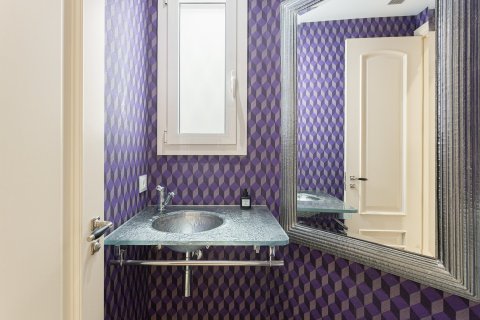 3 chambres apartment à vendre à Barcelona, Catalonia, Spain № 1796 - photo 22