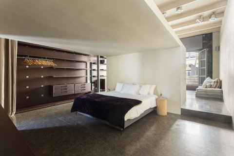 Купить квартиру в Барселона, Испания с 2 спальни, 308м², № 1795 - фото 16