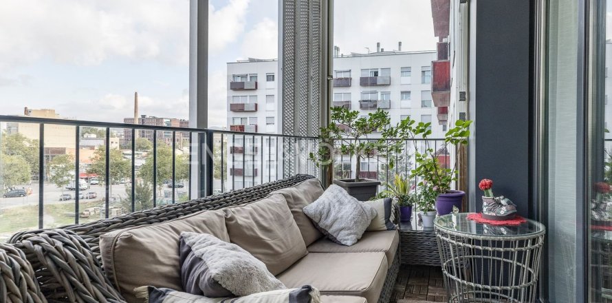 Квартира с 3 спальнями в Сан-Марти, Барселона, Каталония, Испания № 2573