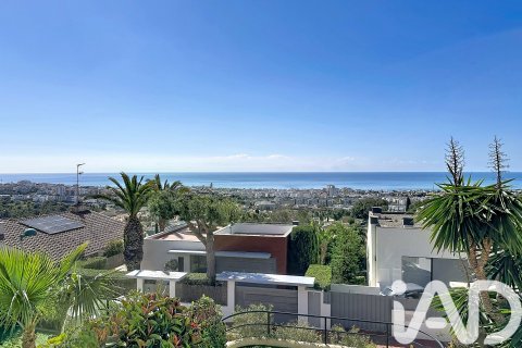4 bedrooms townhouse for sale in Sitges, Barcelona, Catalonia, Spain № 7448