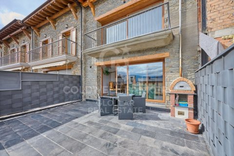 4 bedrooms house for sale in Girona, Catalonia, Spain № 5759 - photo 3