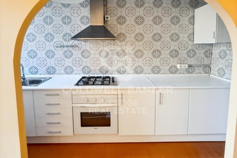 2 bedrooms apartment for sale in Barcelona, Catalonia, Spain № 5758 - photo 2