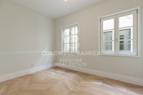 3 bedrooms penthouse for sale in Barcelona, Catalonia, Spain № 5762 - photo 9