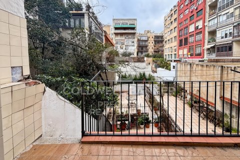 2 bedrooms apartment for sale in Barcelona, Catalonia, Spain № 5756 - photo 2